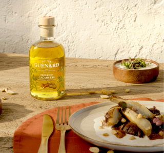 Topinambours rôtis, praliné de cacahuètes & crème infusée à l’huile de cacahuète